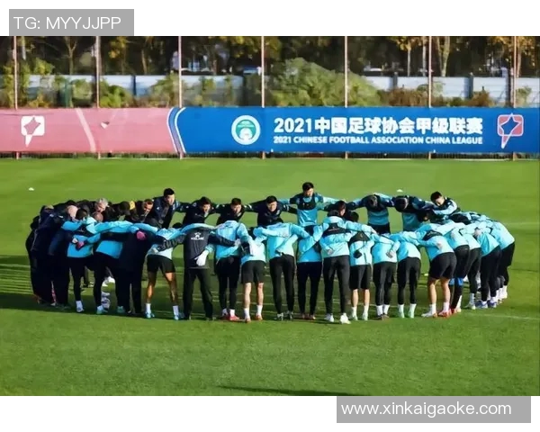 成都羽毛球队在挑战赛中以61分稳居积分榜首位展现强劲实力 成都羽毛球队在挑战赛中以61分稳居积分榜首位展现强劲实力