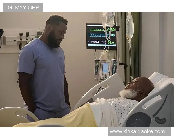 驻院医生与足球明星的奇妙碰撞:医疗与运动的完美结合之旅 驻院医生与足球明星的奇妙碰撞:医疗与运动的完美结合之旅