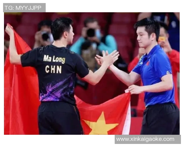 武汉足球队与南京足球队赛后复盘团队协作分析与战术总结