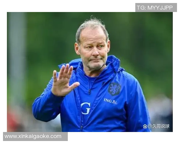 野猪足球明星身份揭秘他在绿茵场上的传奇故事与成就 野猪足球明星身份揭秘他在绿茵场上的传奇故事与成就